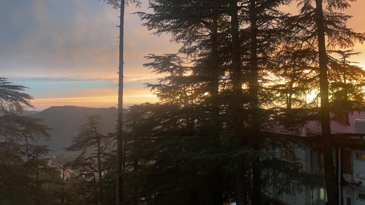 The Edgeworth Bed and Breakfast Shimla Eksteriør billede