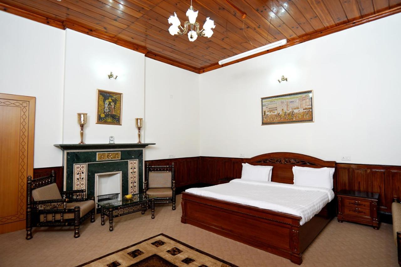 The Edgeworth Bed and Breakfast Shimla Eksteriør billede