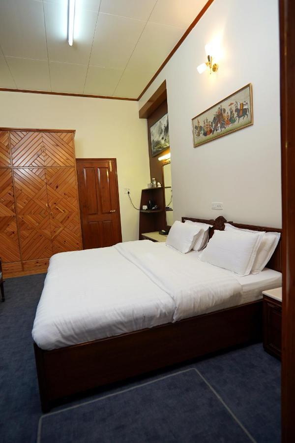 The Edgeworth Bed and Breakfast Shimla Eksteriør billede