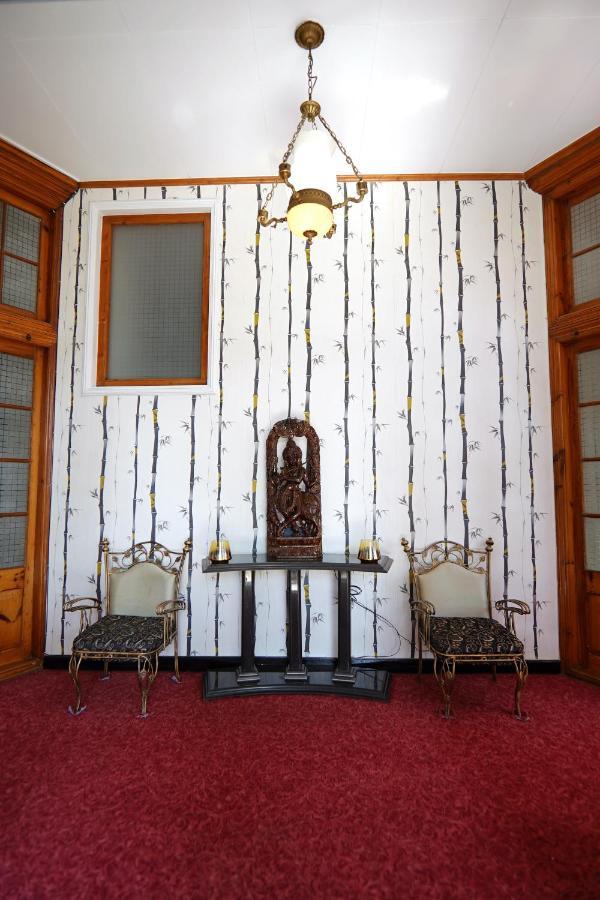 The Edgeworth Bed and Breakfast Shimla Eksteriør billede
